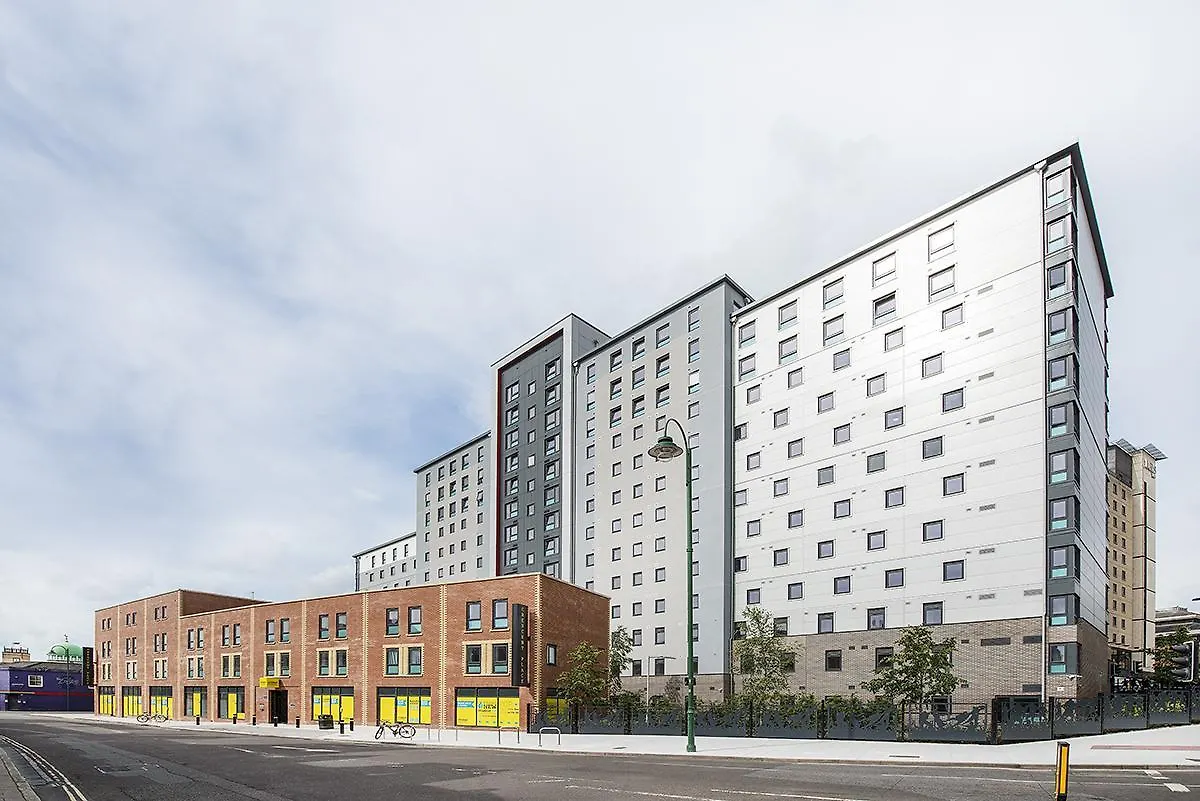 Apartment Crescent Place- Campus Accommodation Southampton United Kingdom